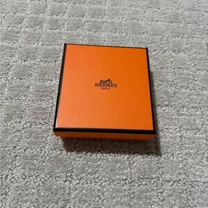 Hermès Orange Box